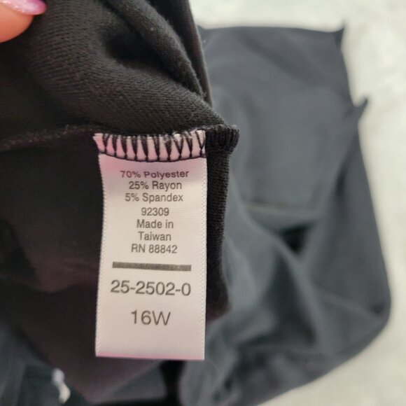Woman Within Womens Pants 16W Plus Capri Pull On Black Poly Blend BLA59E - Picture 7 of 8